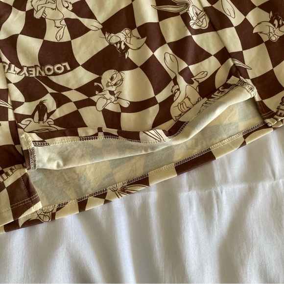 Looney Tunes Mini Skirt - Picture 5 of 7